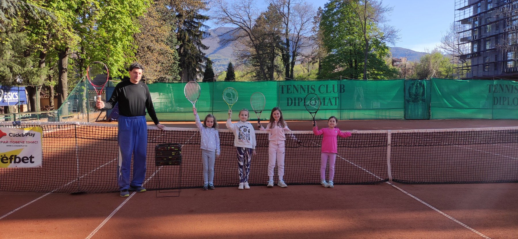Тенис за Деца в тенис клуб Дипломат : 5+